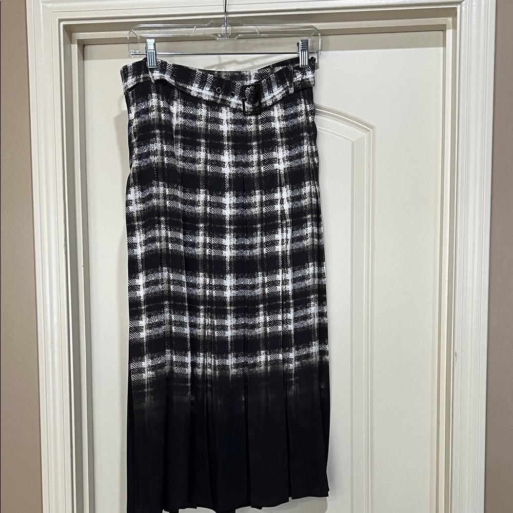 Simply Vera Vera Wang Black & White Checkered Midi Skirt Be ready for Spring